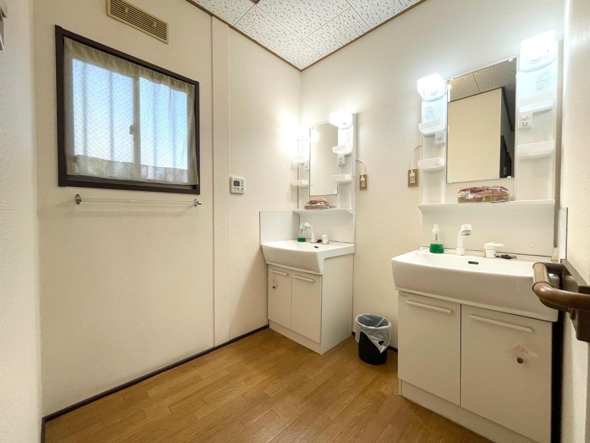 Guest House Meets Okayama All Private Room Hostel Exterior photo